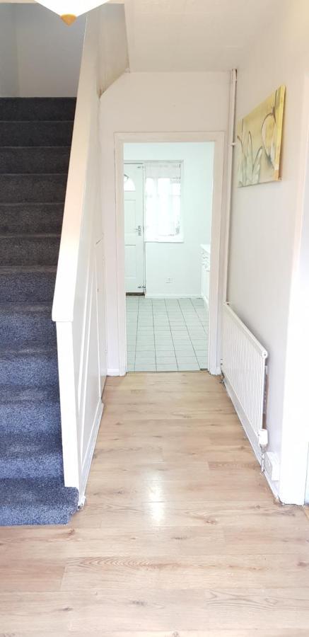 61 Baker Street Daire Luton  Dış mekan fotoğraf