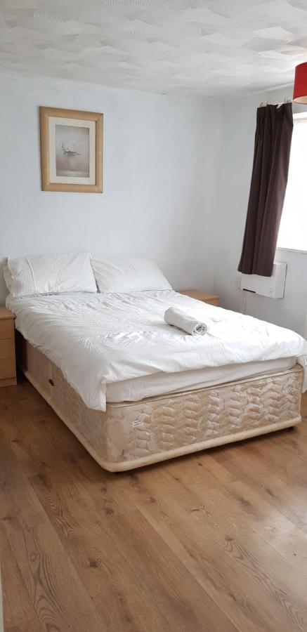 61 Baker Street Daire Luton  Dış mekan fotoğraf