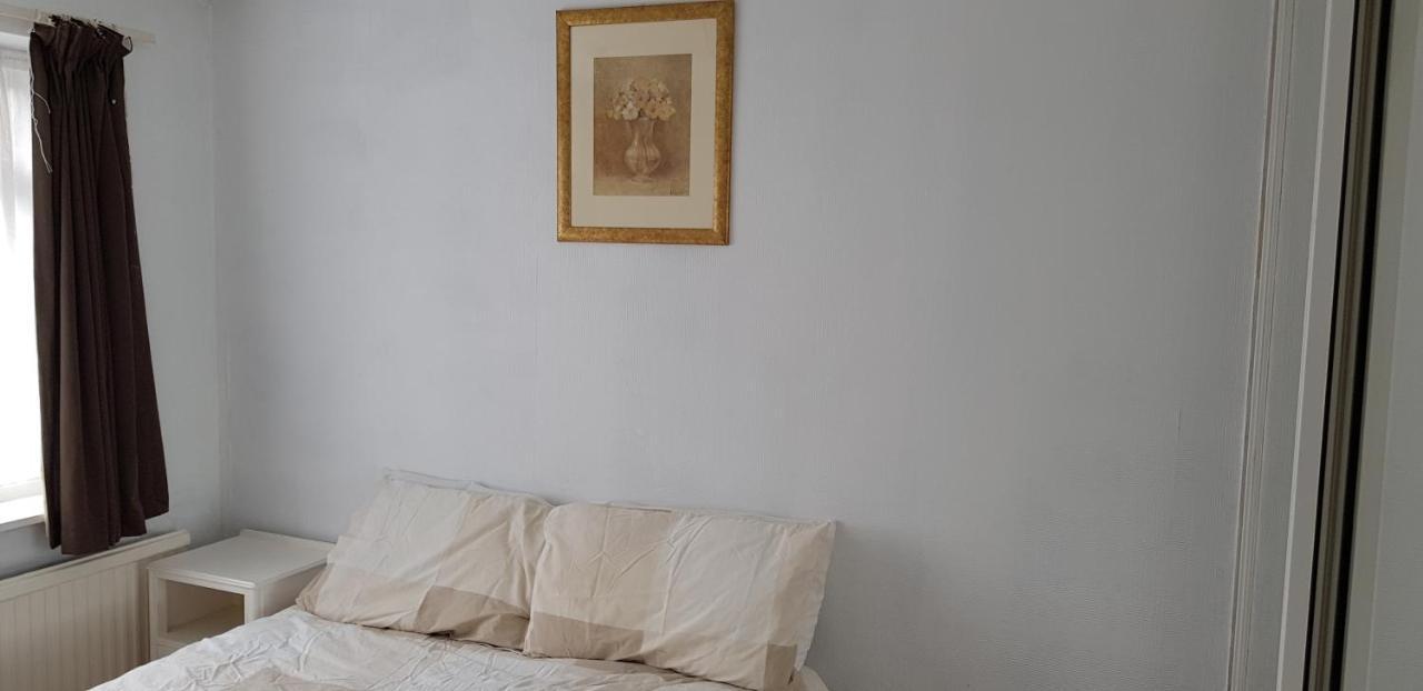 61 Baker Street Daire Luton  Dış mekan fotoğraf