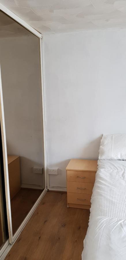 61 Baker Street Daire Luton  Dış mekan fotoğraf