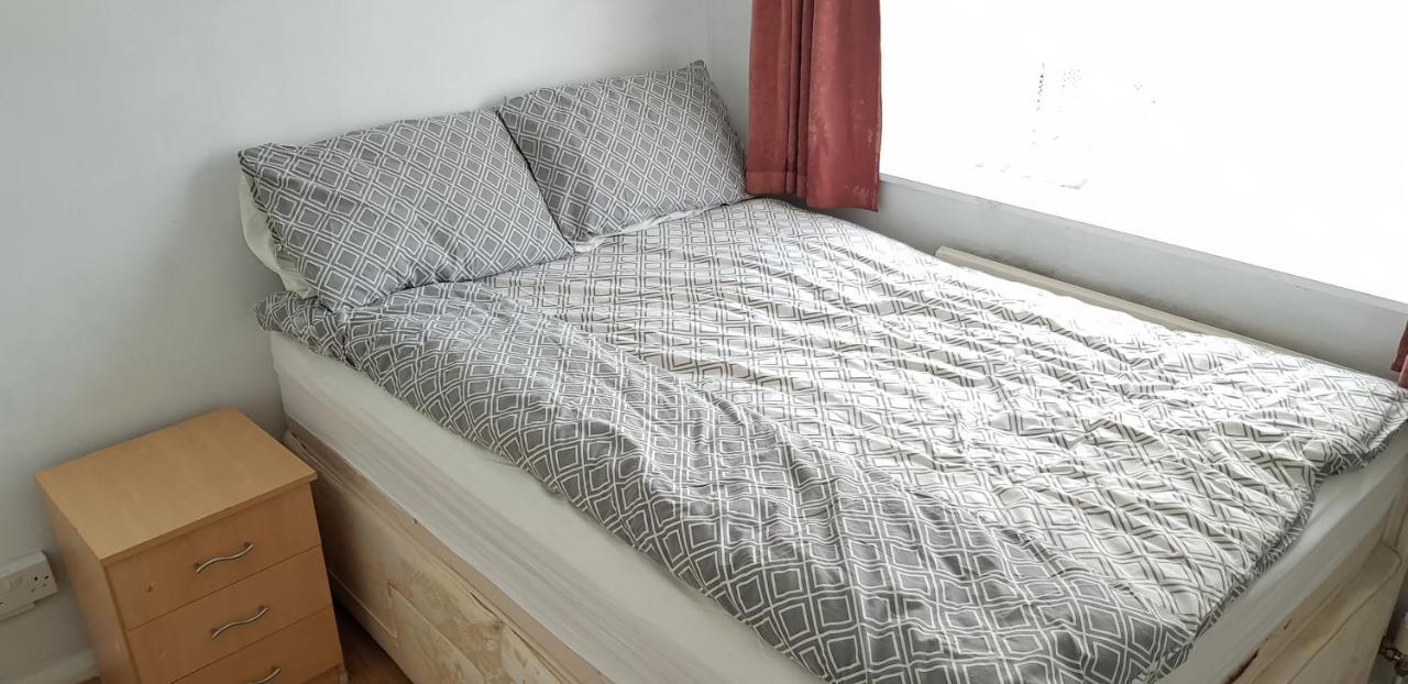 61 Baker Street Daire Luton  Dış mekan fotoğraf